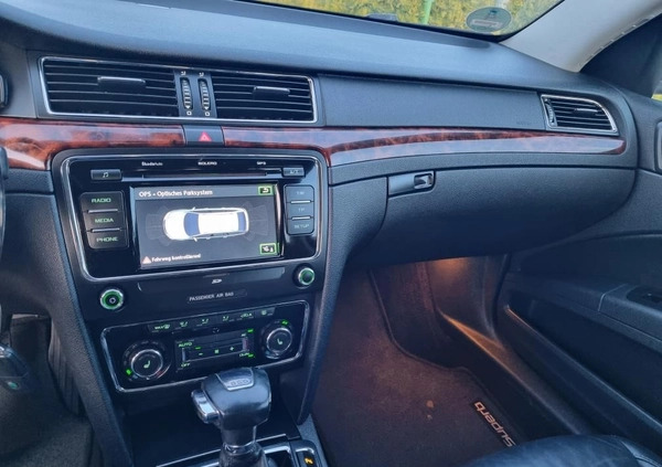 Skoda Superb cena 37900 przebieg: 299251, rok produkcji 2012 z Czarne małe 596